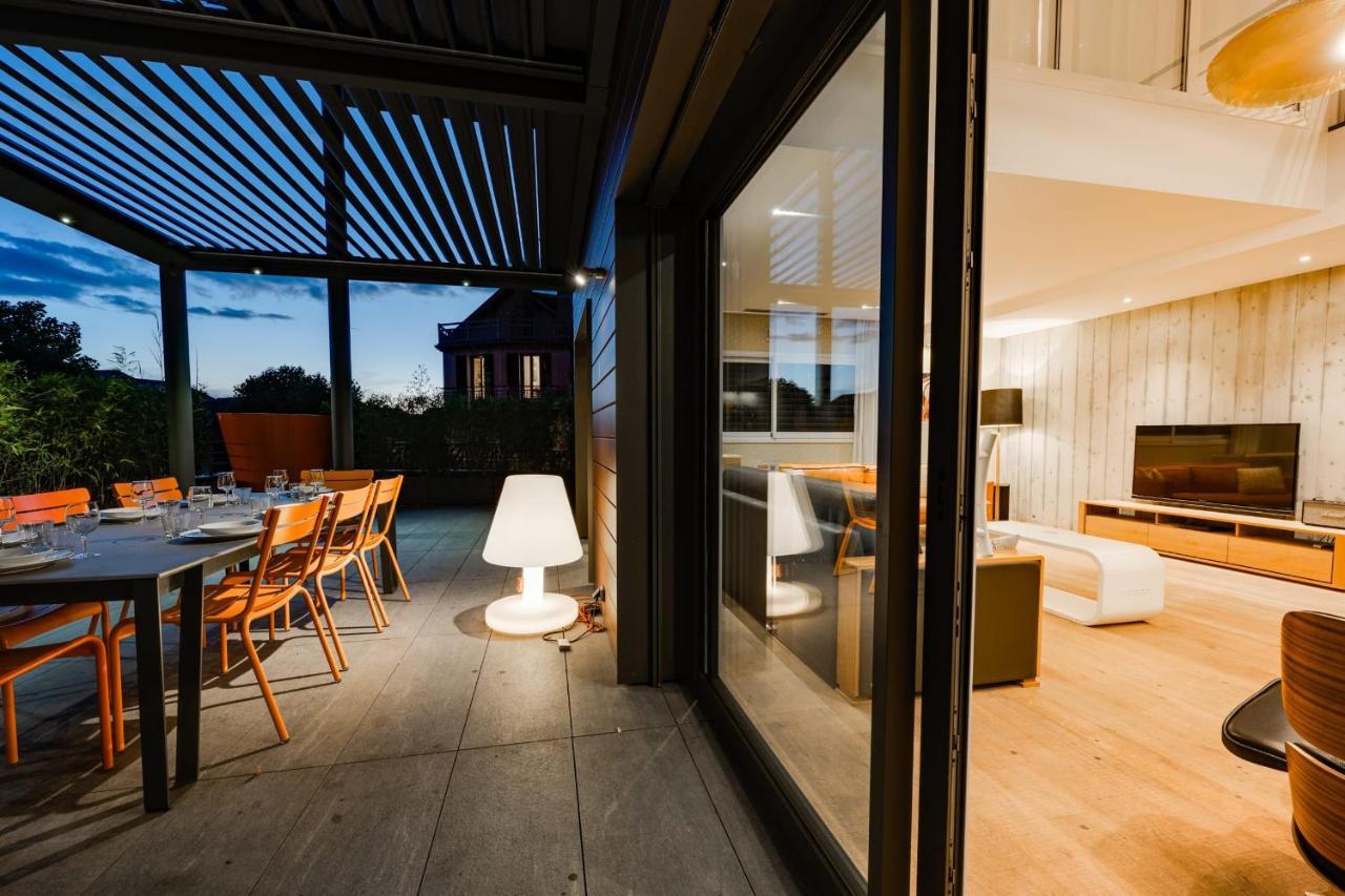 Le Kube - Appartements De Prestige Au Centre D'アヌシー エクステリア 写真