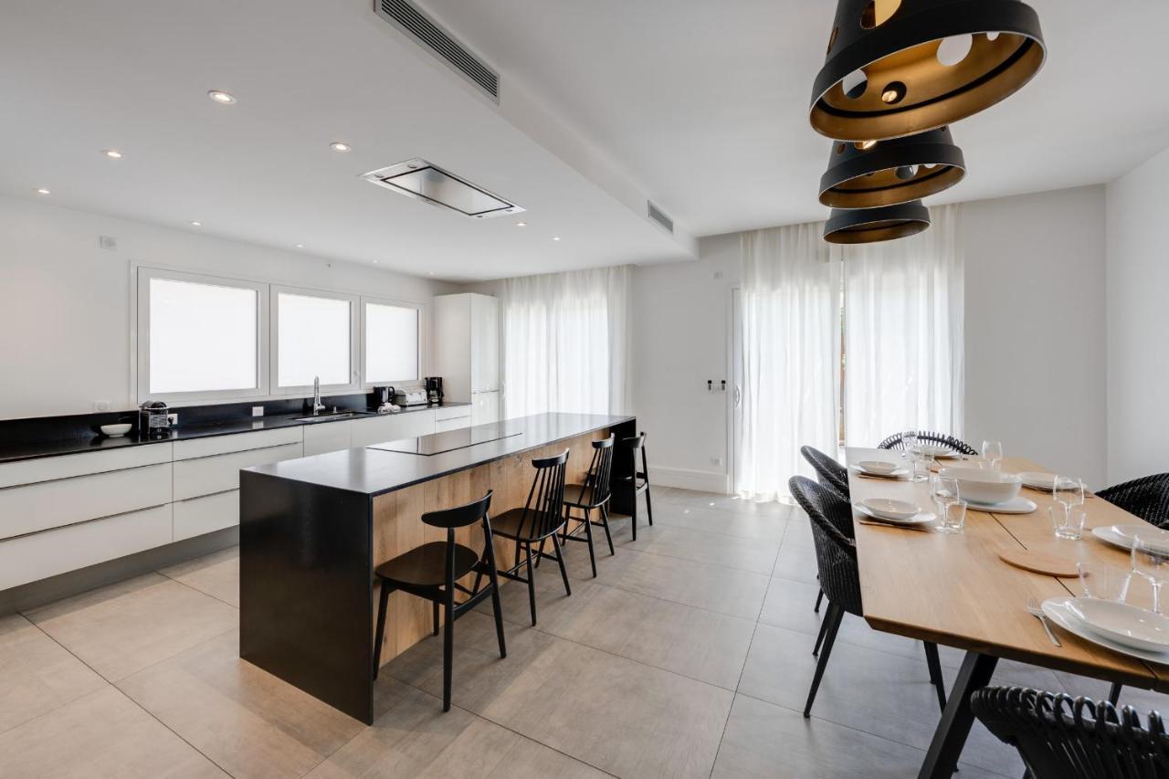 Le Kube - Appartements De Prestige Au Centre D'アヌシー エクステリア 写真